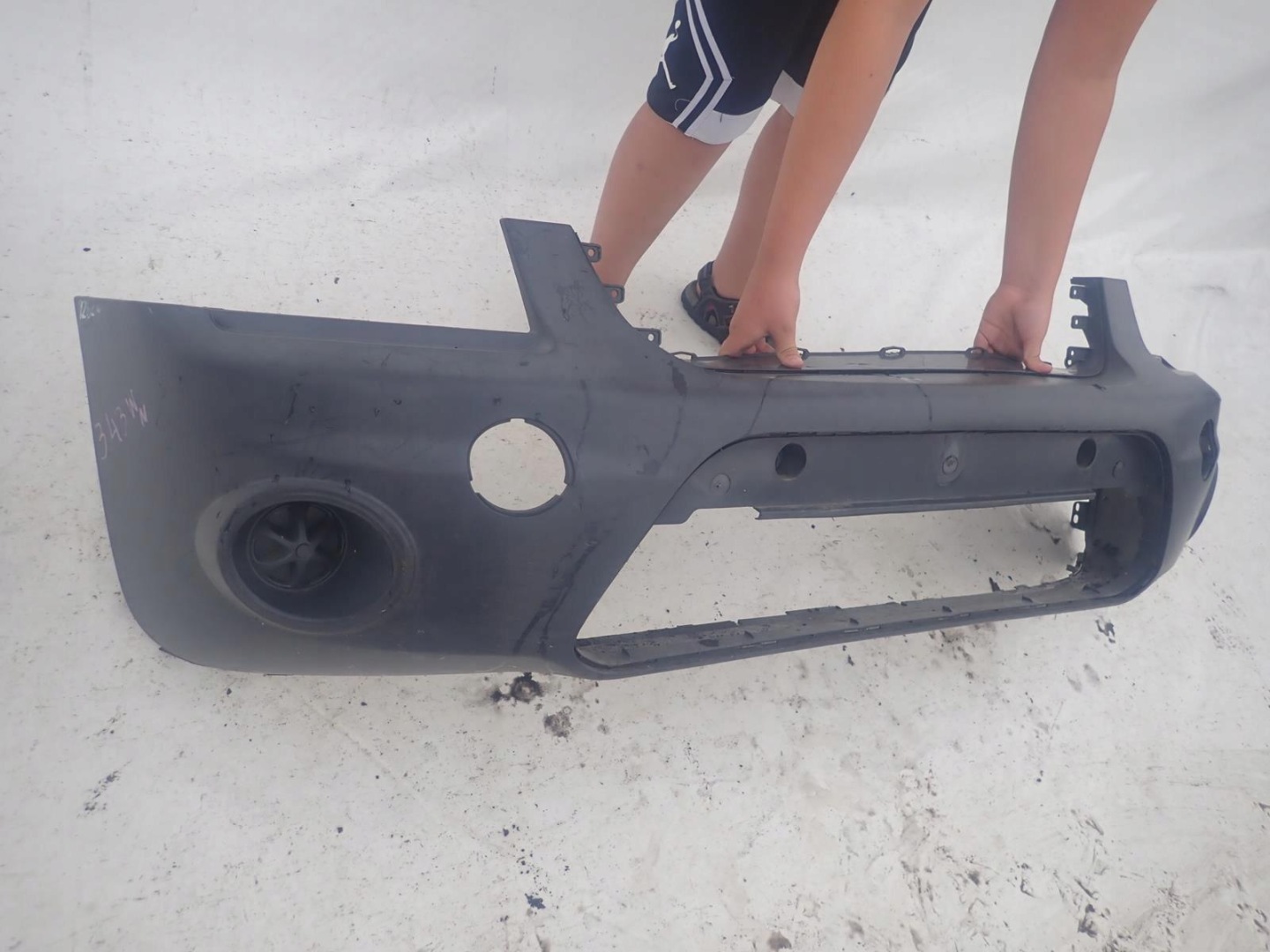 FORD TRANSIT CONNECT and 1 LIFT 09-13 bumper front