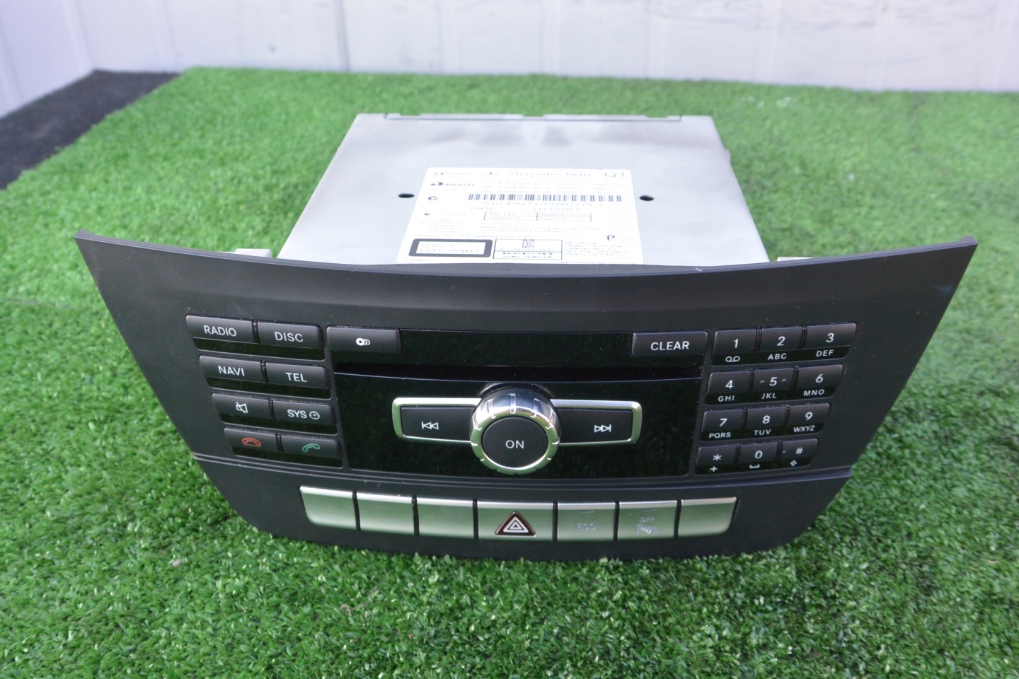 RADIO CD navigation MERCEDES W204 LIFT C-class