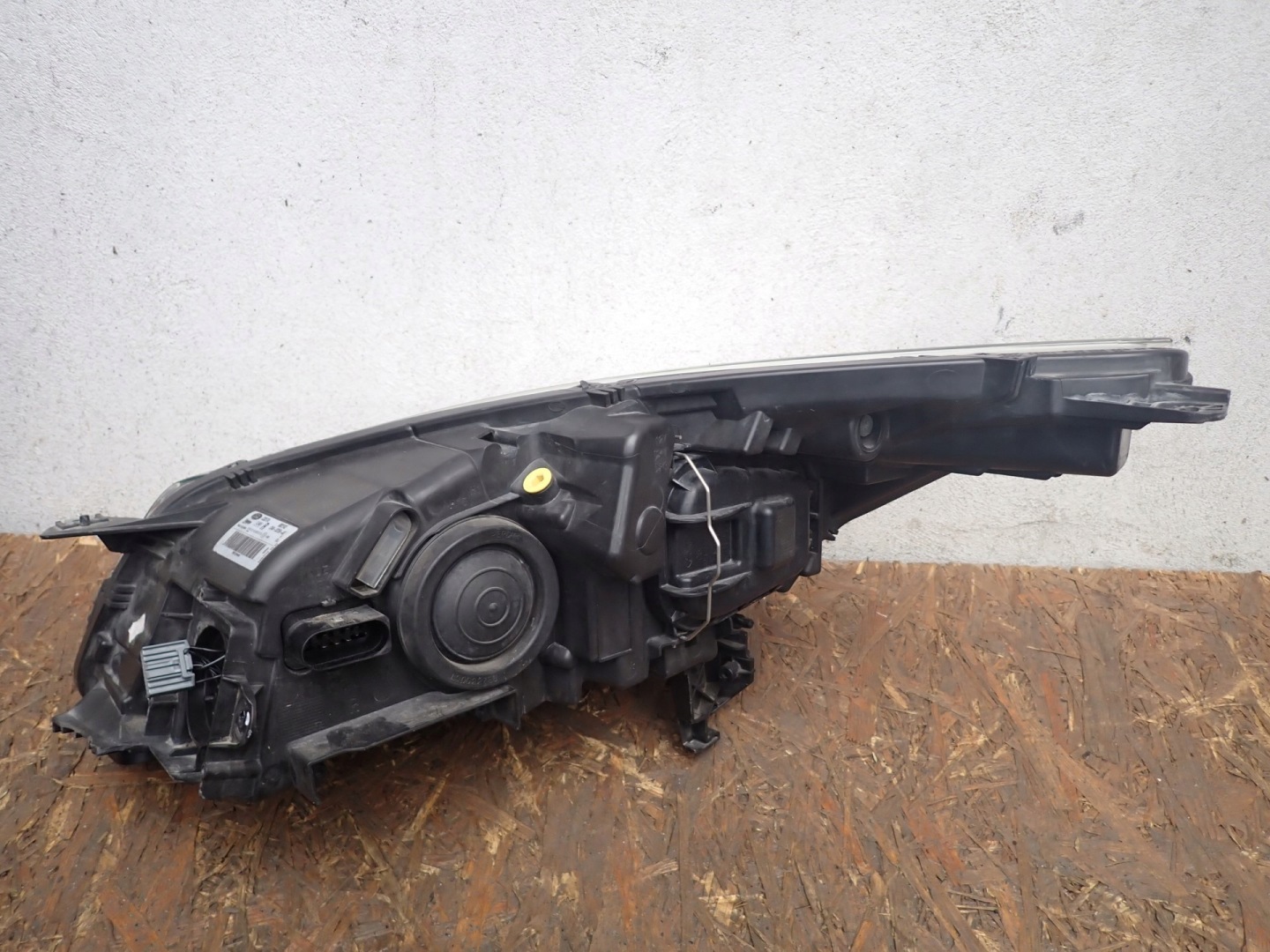 light right REFLEKTOR right BI XENON FORD KUGA MK2 2013-2016R CV4413D154AG