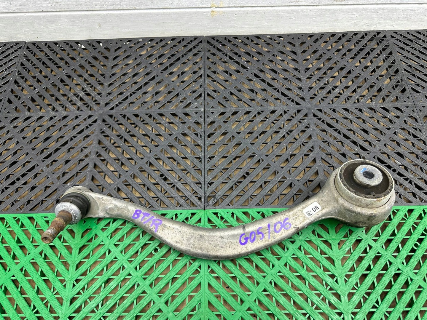 arm front lower BMW X5 G05 X6 G05 6893550