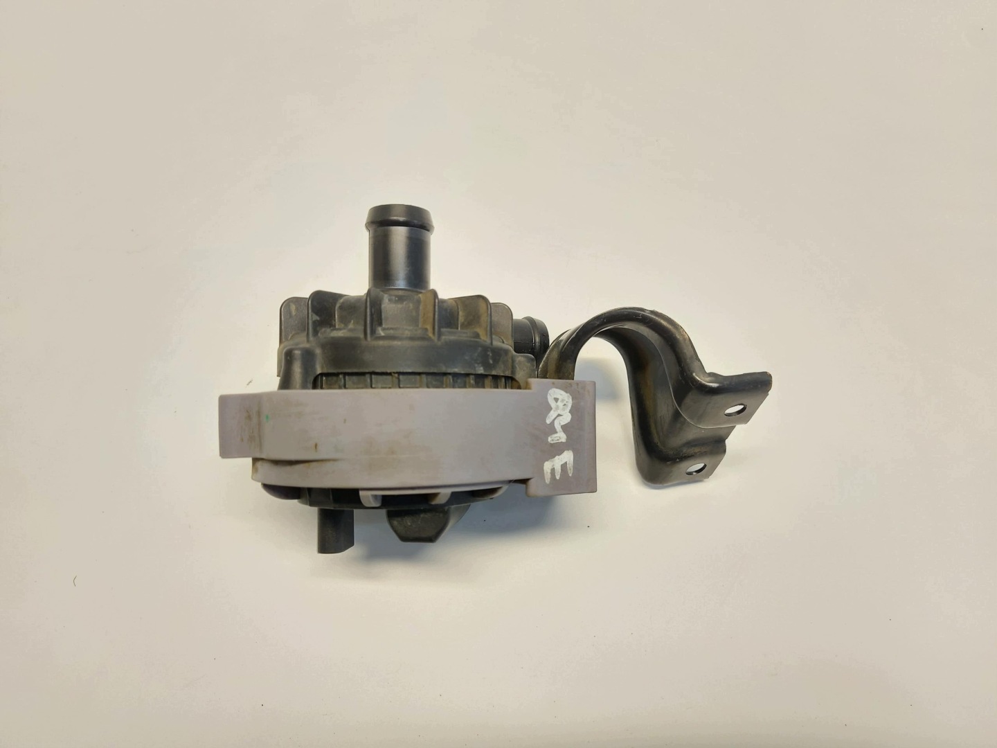 Audi Q4 89A 45 E-TRON , SUV, 2023, supplementary water pump 1EA965567L