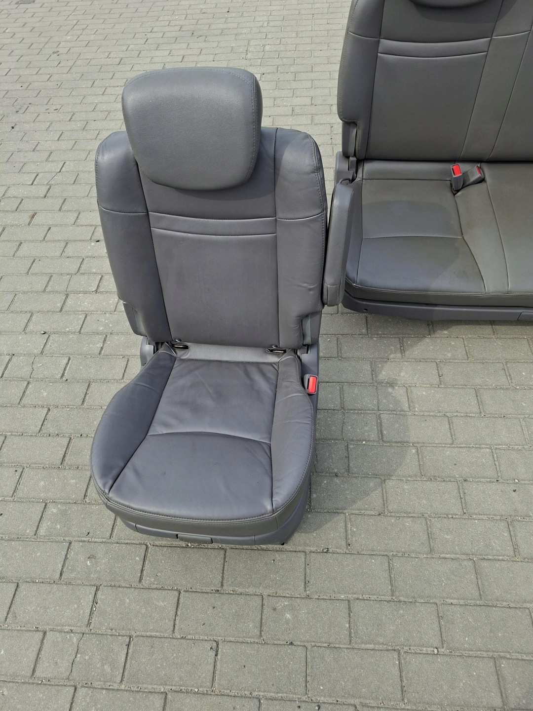 Siège KOMPLET SSANGYONG RODIUS II