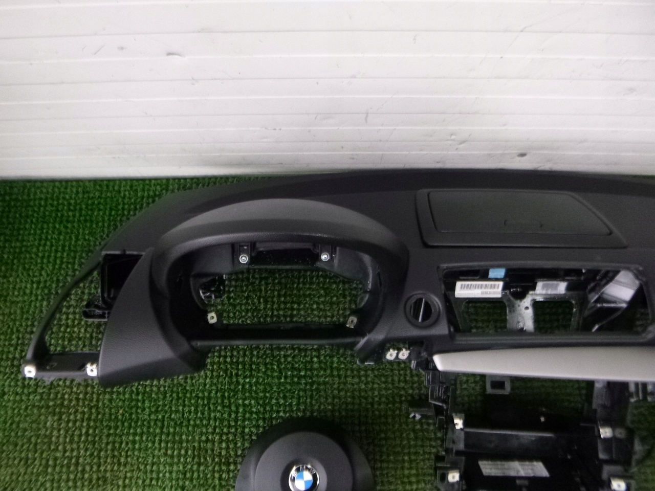 BMW E81 E87 04- dashboard console airbag adjusters KPL