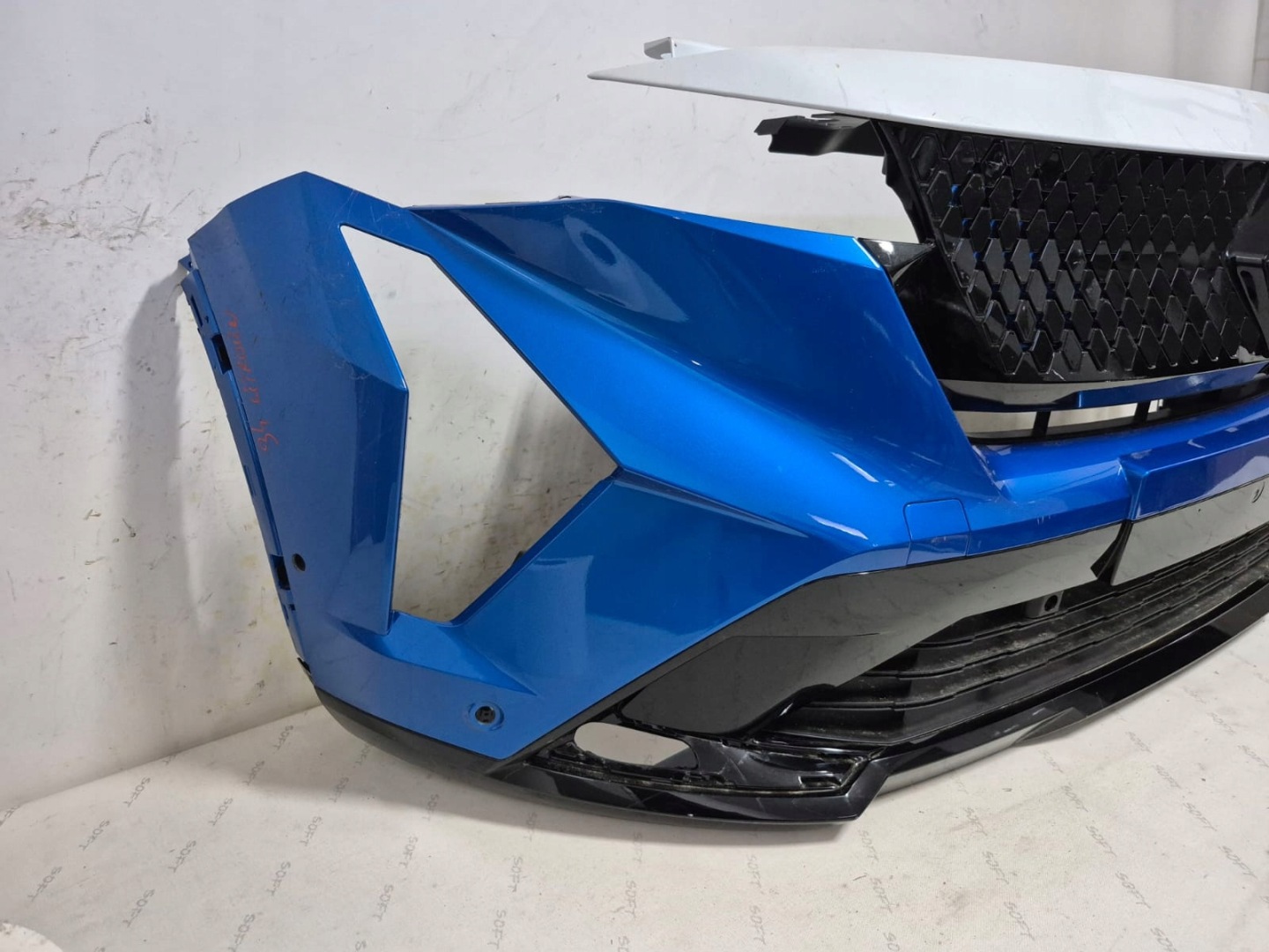 RENAULT RAFALE 24- bumper front front PDC 620225639R