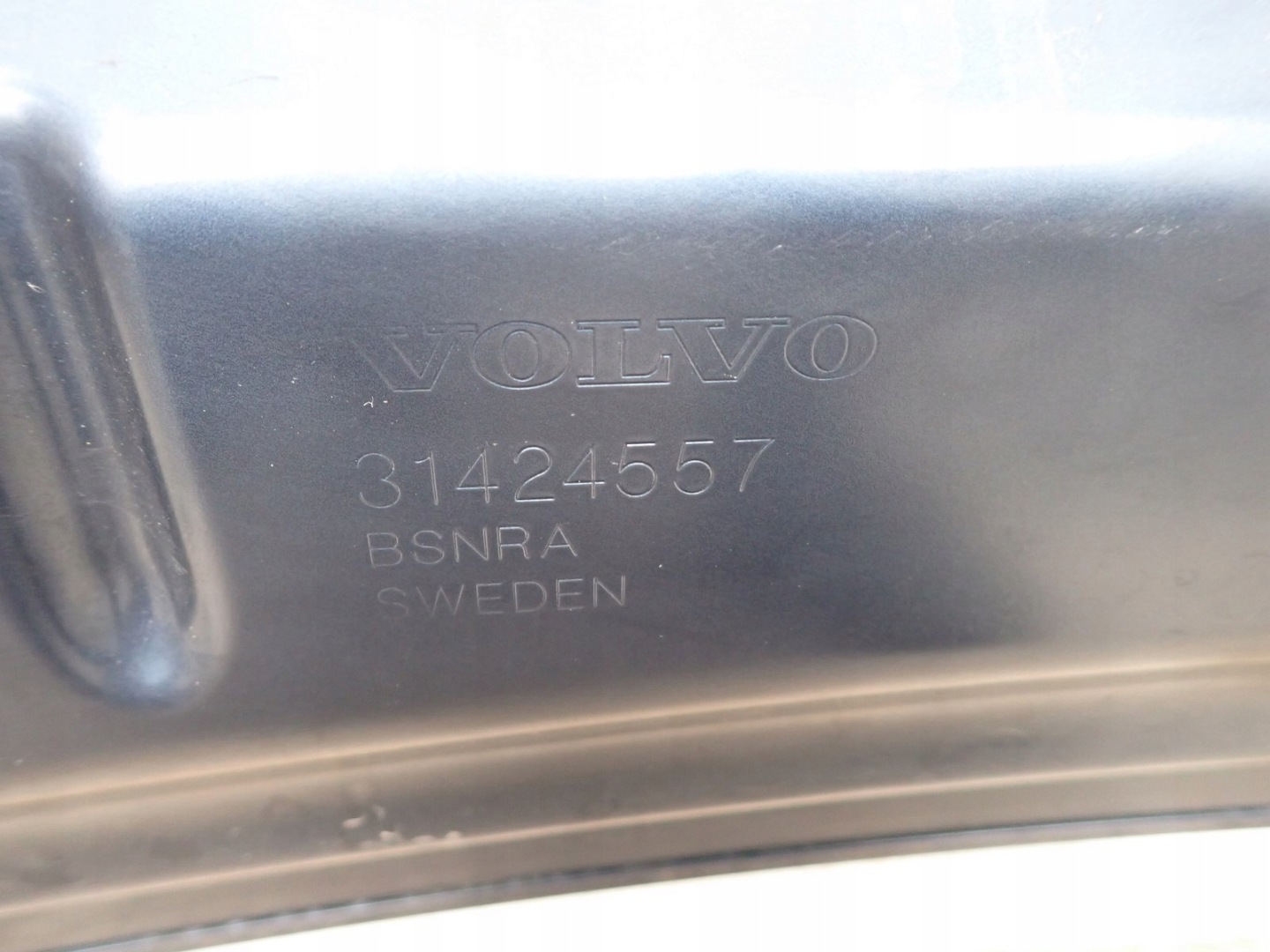 Capot VOLVO XC60 2 II 246 2017- 31424557