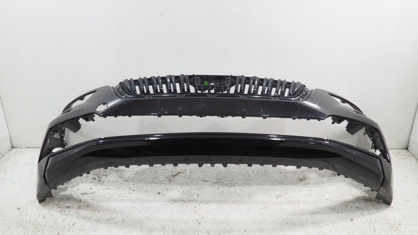 Skoda Kamiq bumper front front 658807221