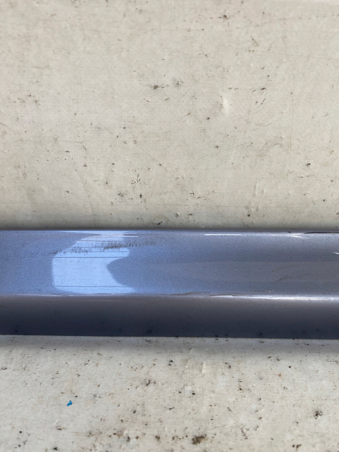 AUDI A4 B6 00- lower moulding door left rear part 8E0853969
