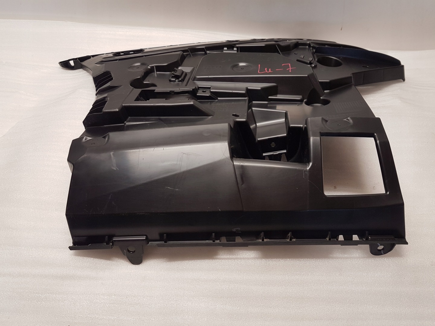 bumper bracket left rear part BMW 5 G61 m-packet 5A0F8A5