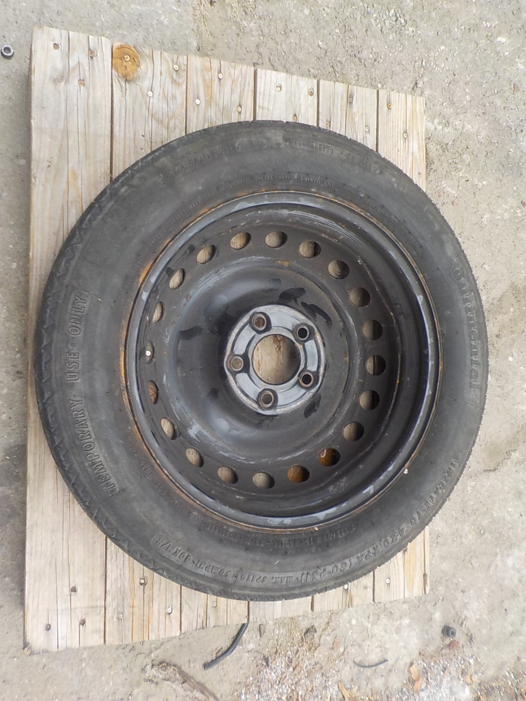 MERCEDES-BENZ W204 Roue de secours R16 2044000302