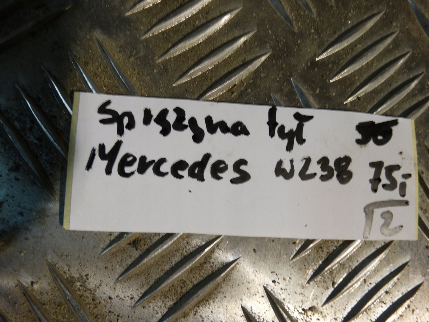 IDEALNA spring springing rear part MERCEDES W238 1