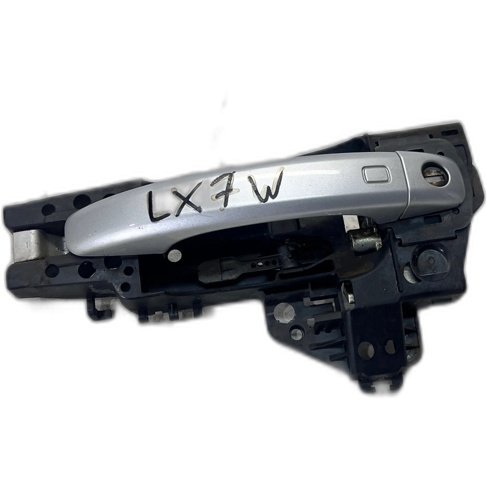 handle + lock cylinder left front AUDI A4 B8 A5 8T Q5 LZ7W EU