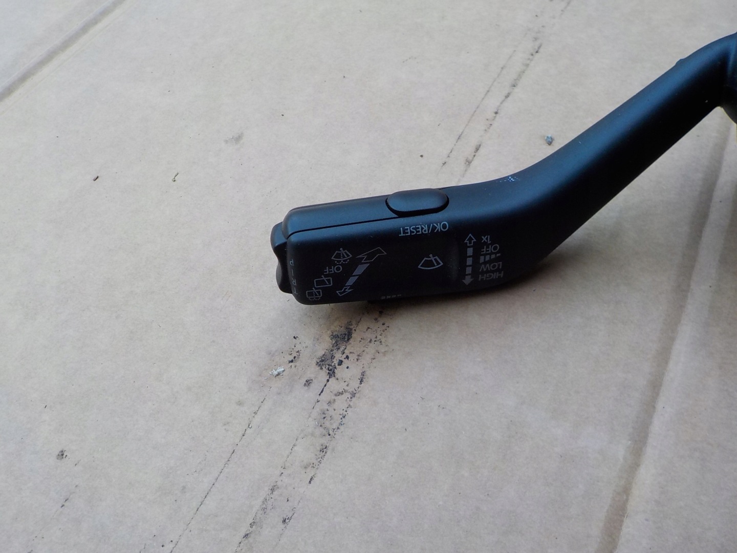 DEVIO LUCI TERGICRISTALLO TERGI DEVIO LUCI DEVIO vw passat b6 3C5953513Q
