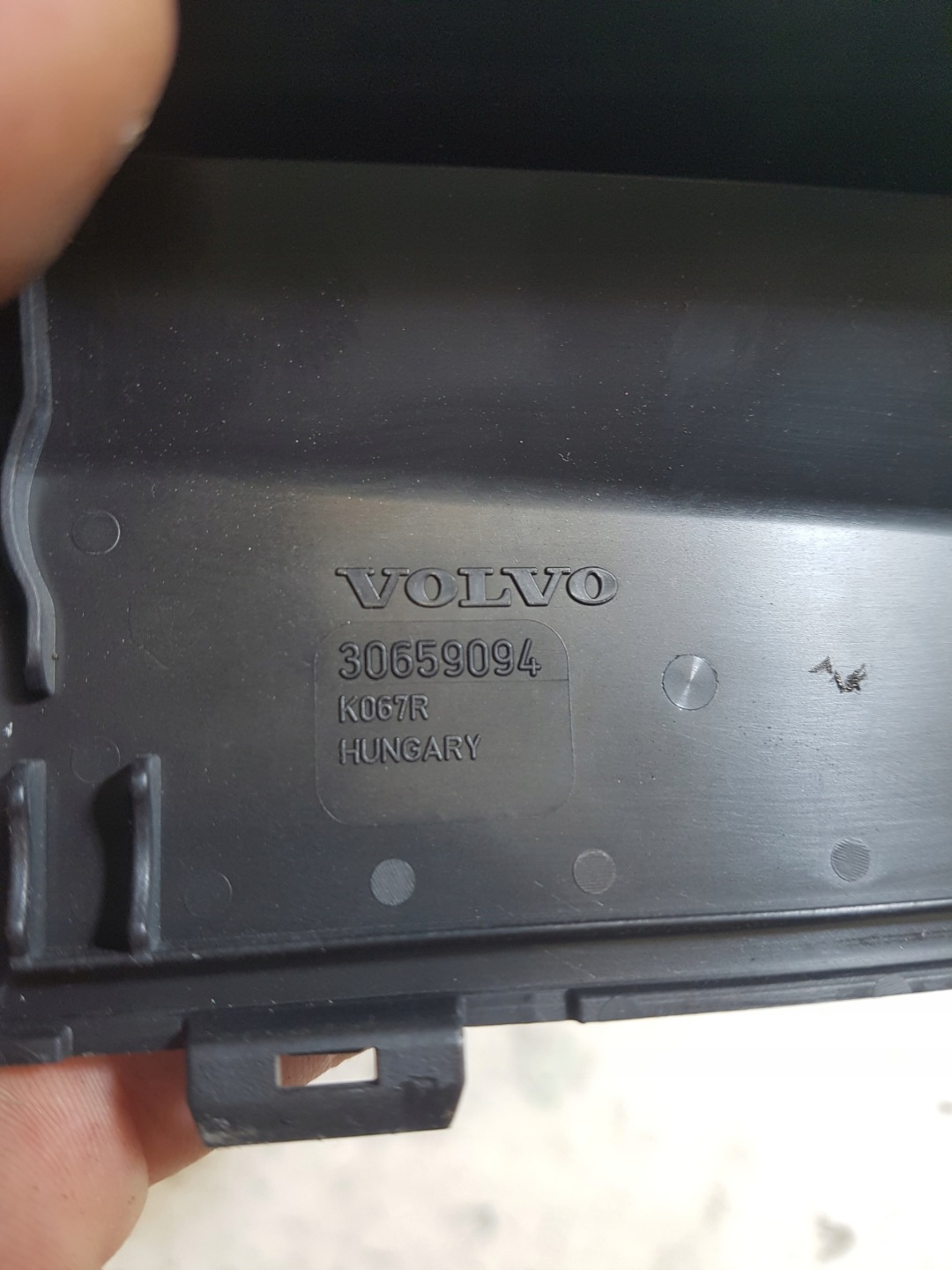 Blende Abdeckung Abdeckung der Sicherungen VOLVO S60 30659094