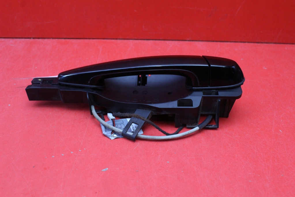 handle right front front 668/9 E7XFD BMW X5 E70 06-10