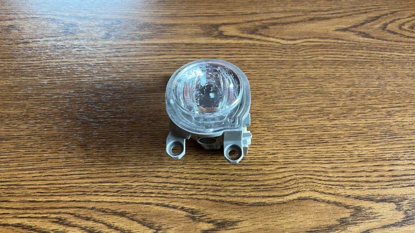 fog light left front TOYOTA CHR C-HR YARIS IV