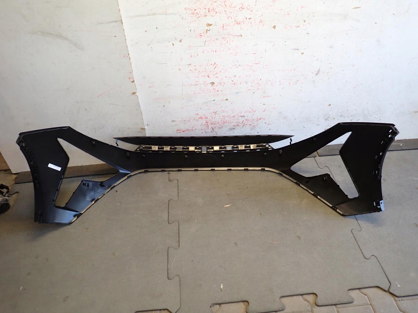 bumper front front HYUNDAI BAYON 2021- new original 86511-Q0AA0