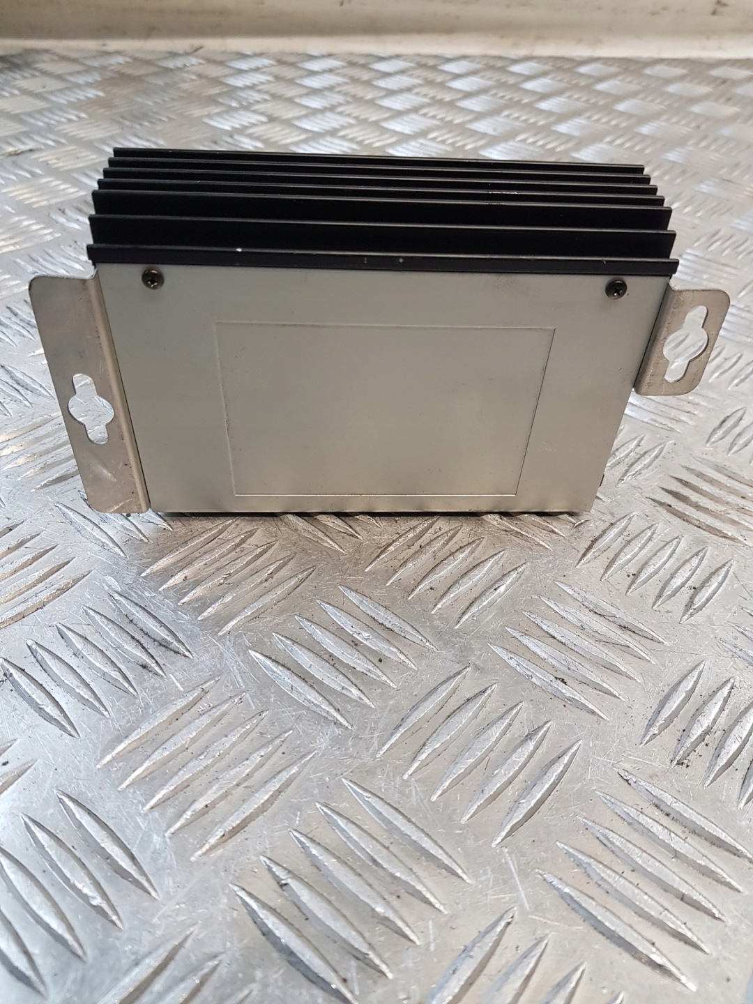 amplifier AUTOBUSOWY BLAUPUNKT 7607273001