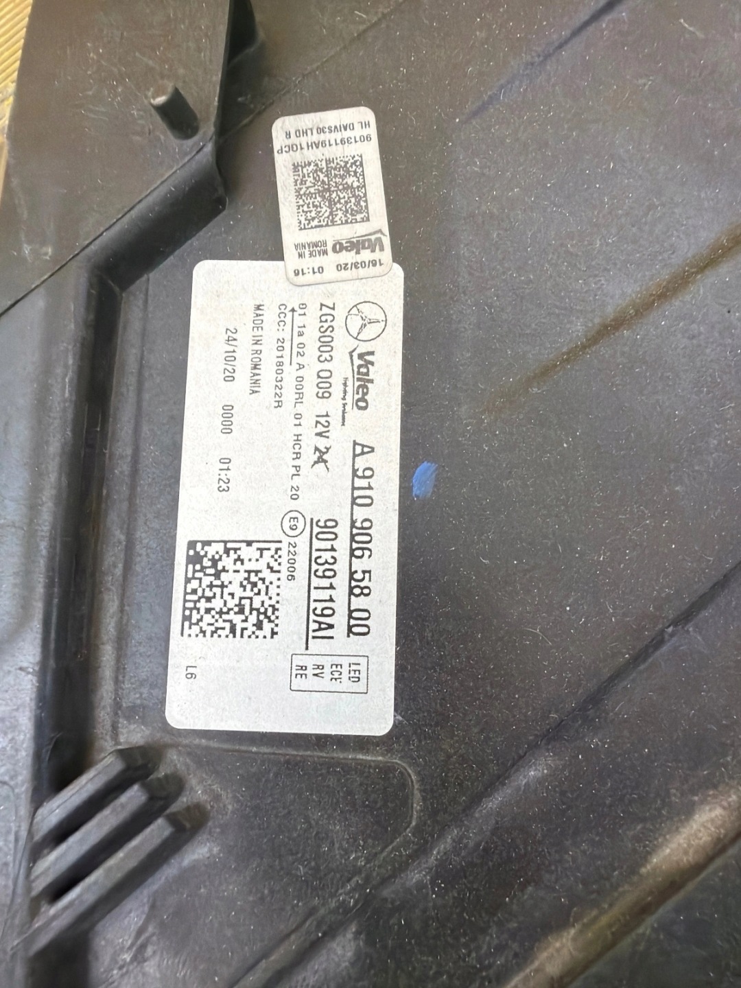 light right Mercedes Sprinter W910 Full Led A9109065800
