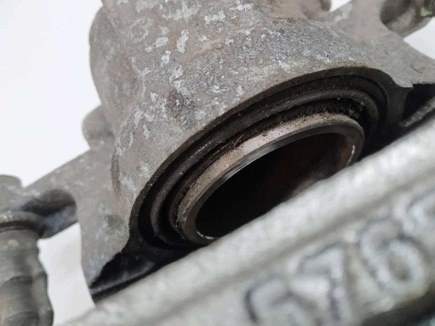 caliper brake right front 1.6 E-TECH Renault Captur II (2019-)