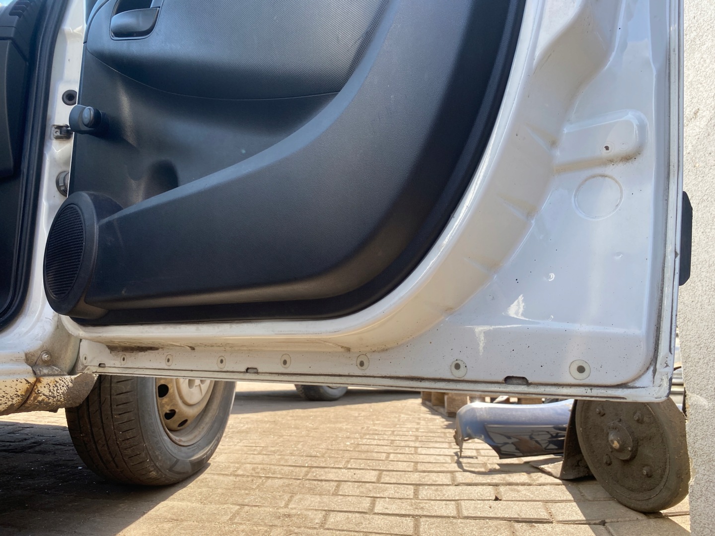 Peugeot Bipper 07-17 door right front front kod lakieru EWP