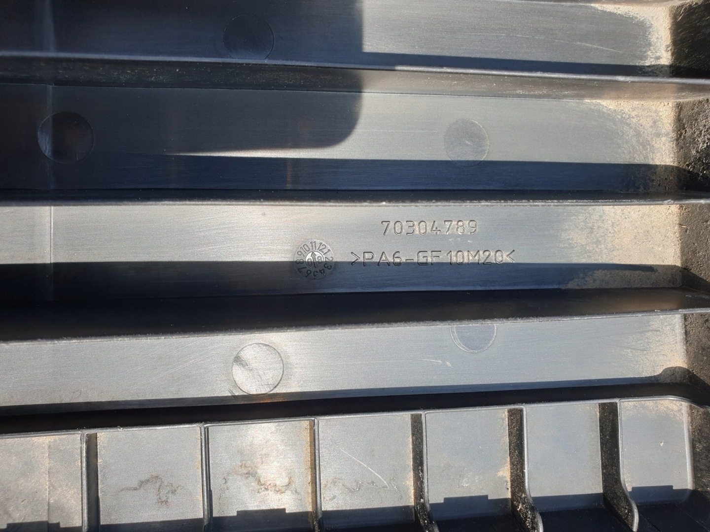 Gehäuse Abdeckung filter luft BMW 5 E60 E61 3 E90 535i 335i OE
