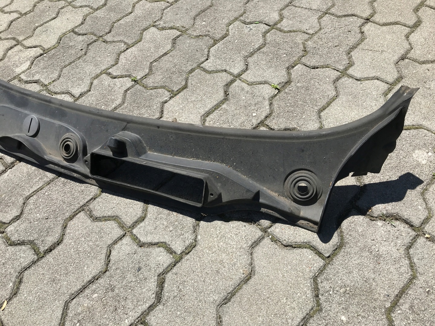 torpédo plastové BMW E90 E91 7180743