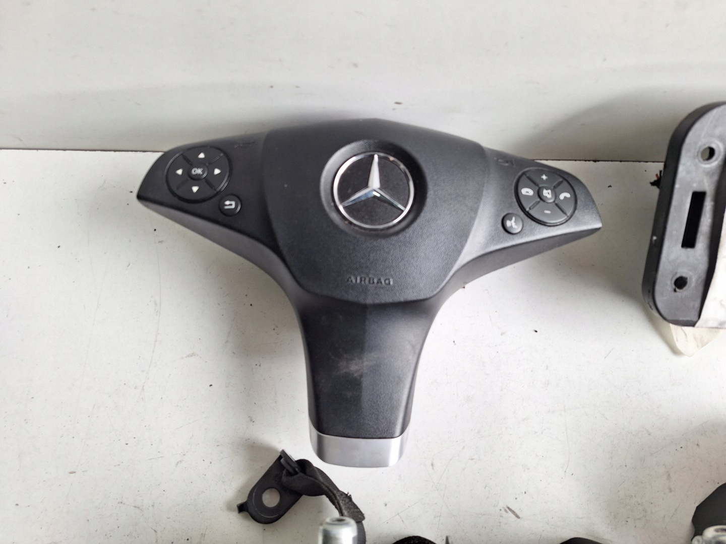 MERCEDES E-KLASA W212 09-13 airbag running board