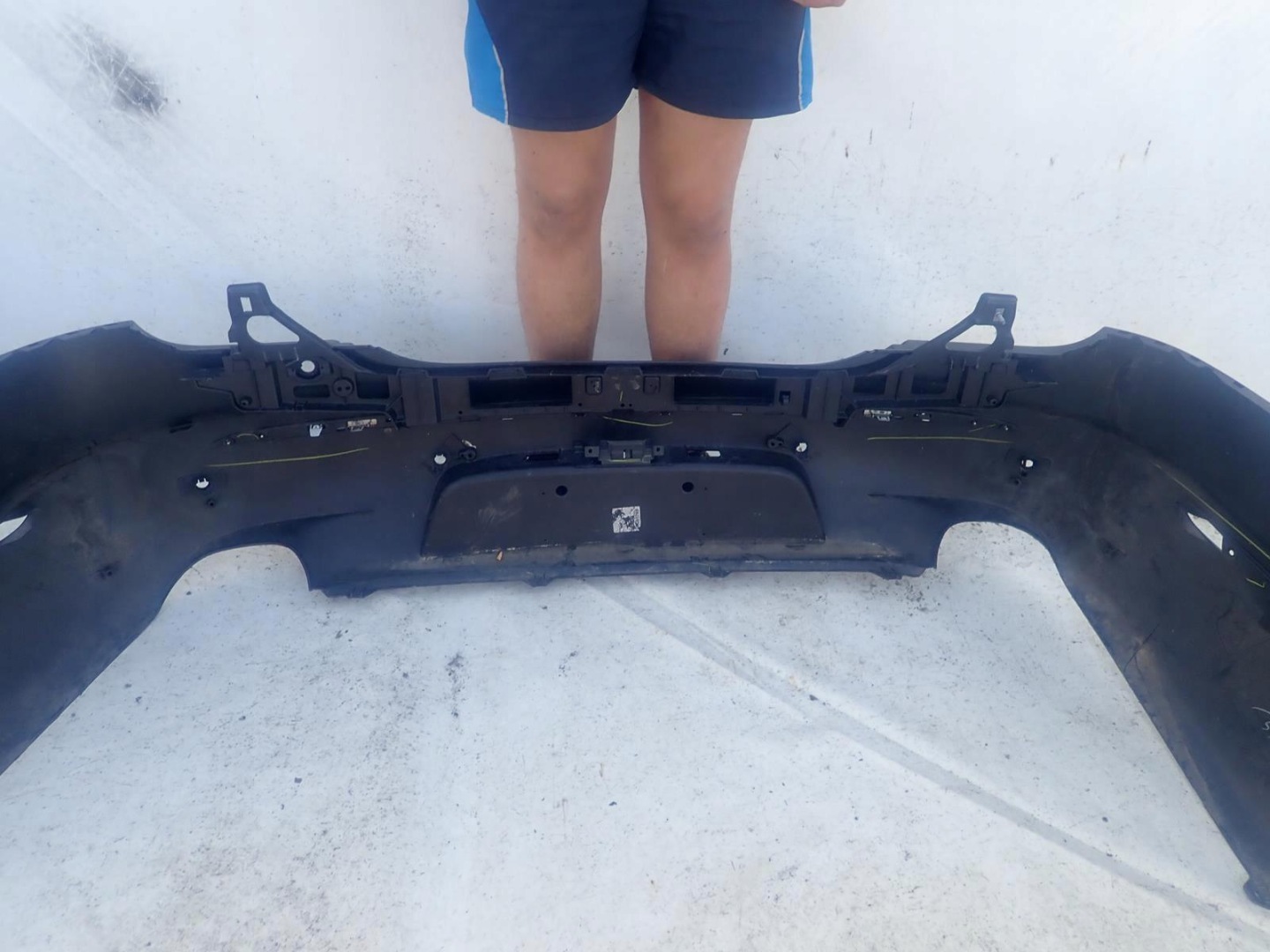 JAGUAR XJ VIII 8 09-19 bumper rear part rear PDC
