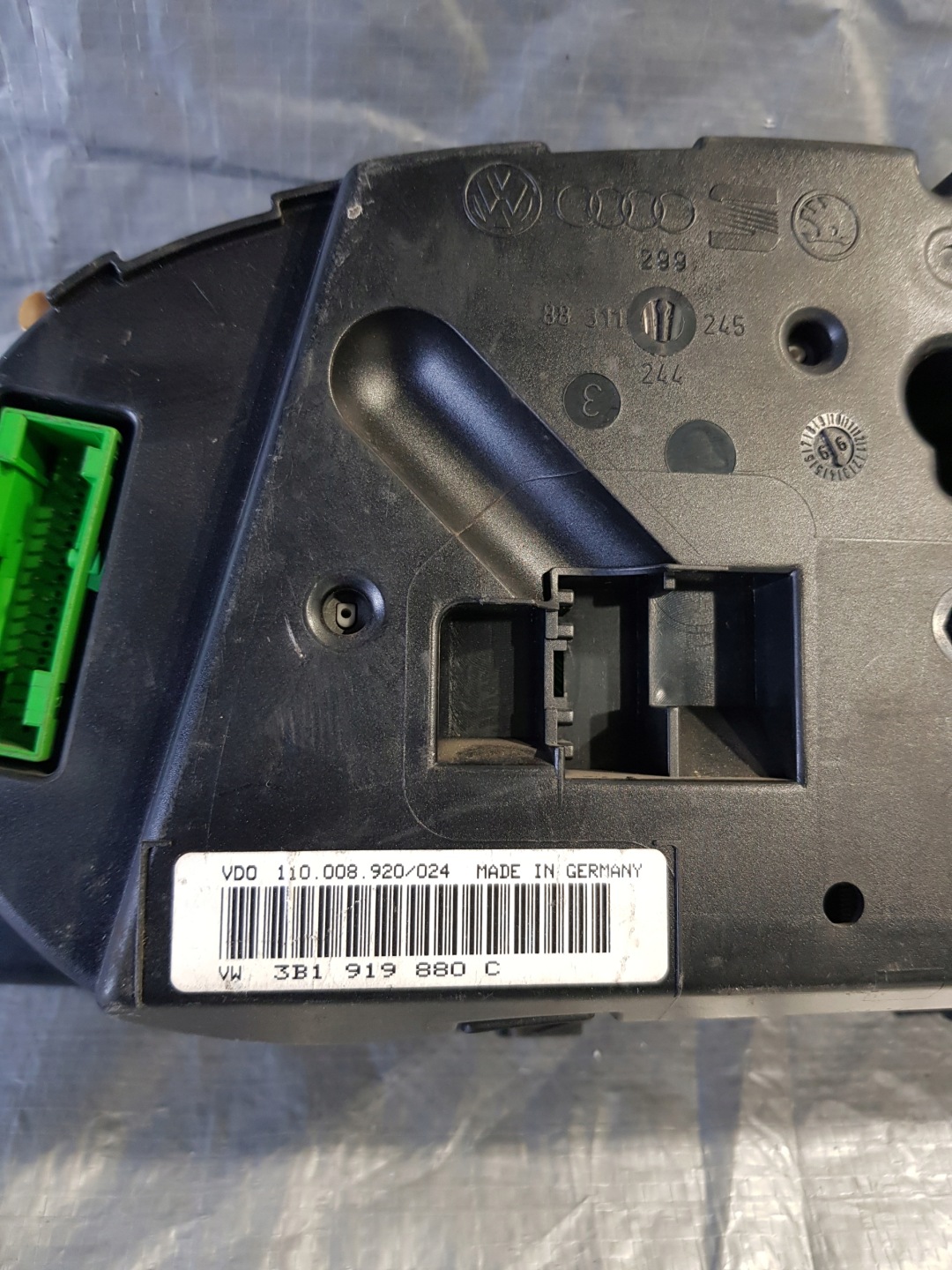 dials VW PASSAT B5 1.9TDI 3B1919880C