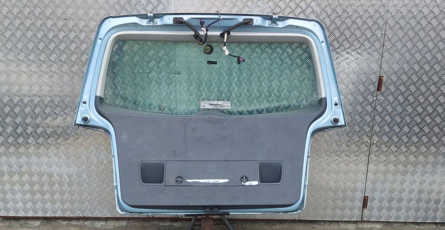 rear trunk door VW TOURAN 03-10 without RDZY LAK: LB5M