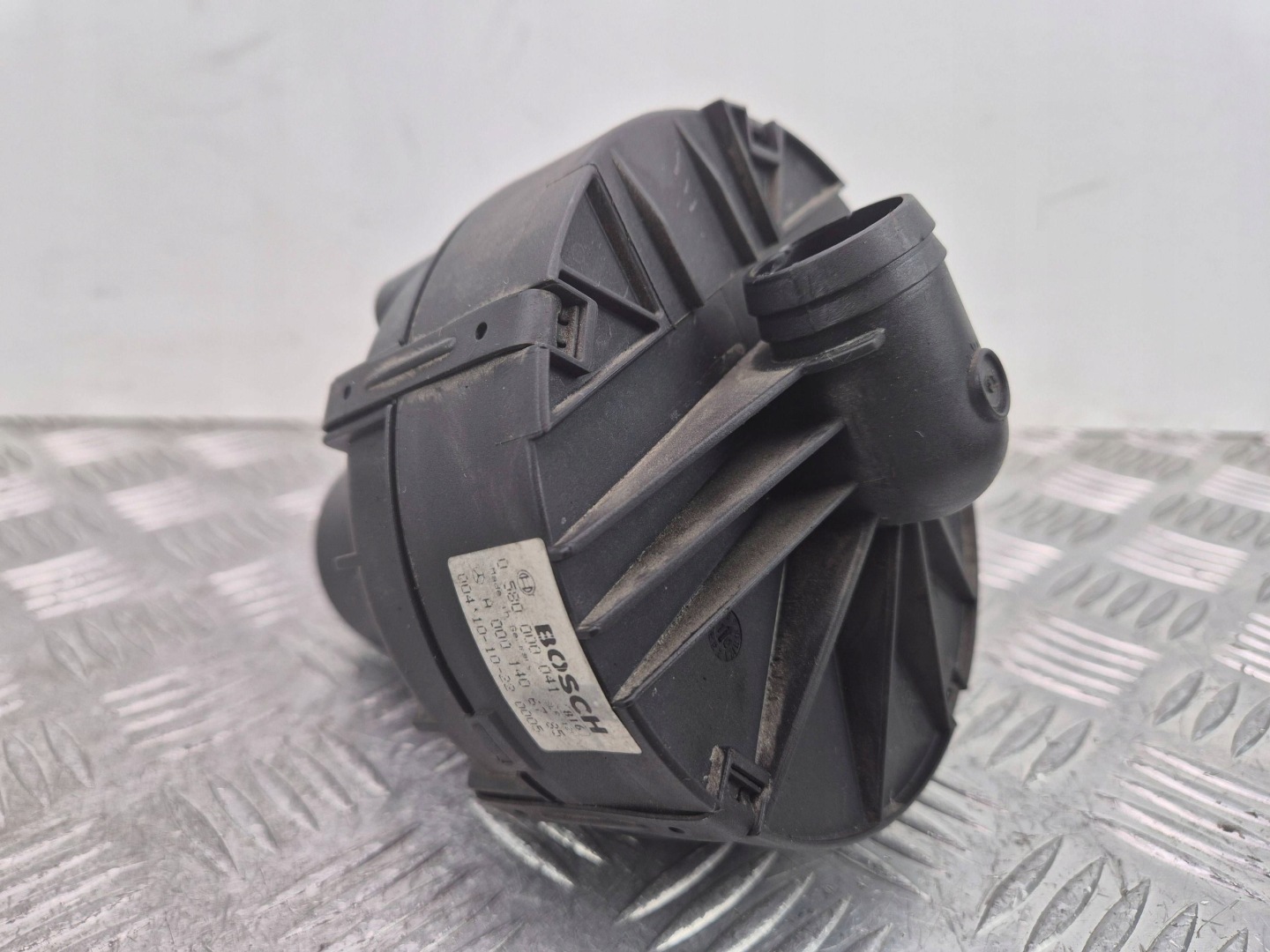 Mercedes C200 CGI W204 Pumpe luft wtornego A0001406785