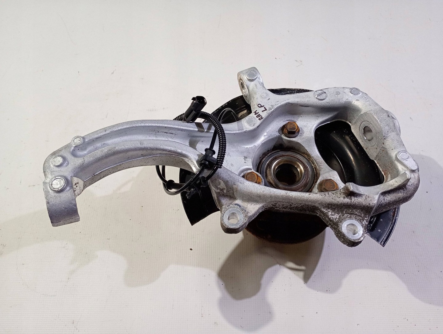 swing of the pivot wheels left front front left Dodge RAM 1500 2009-2018