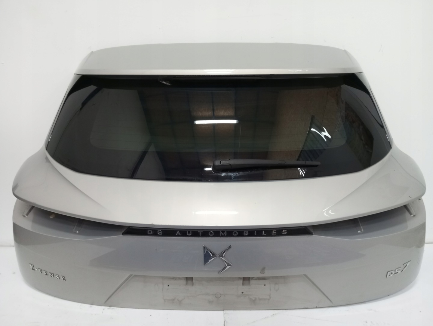 boot doors CITROEN DS7 LIFT 22R below KAMERE E-TENSE