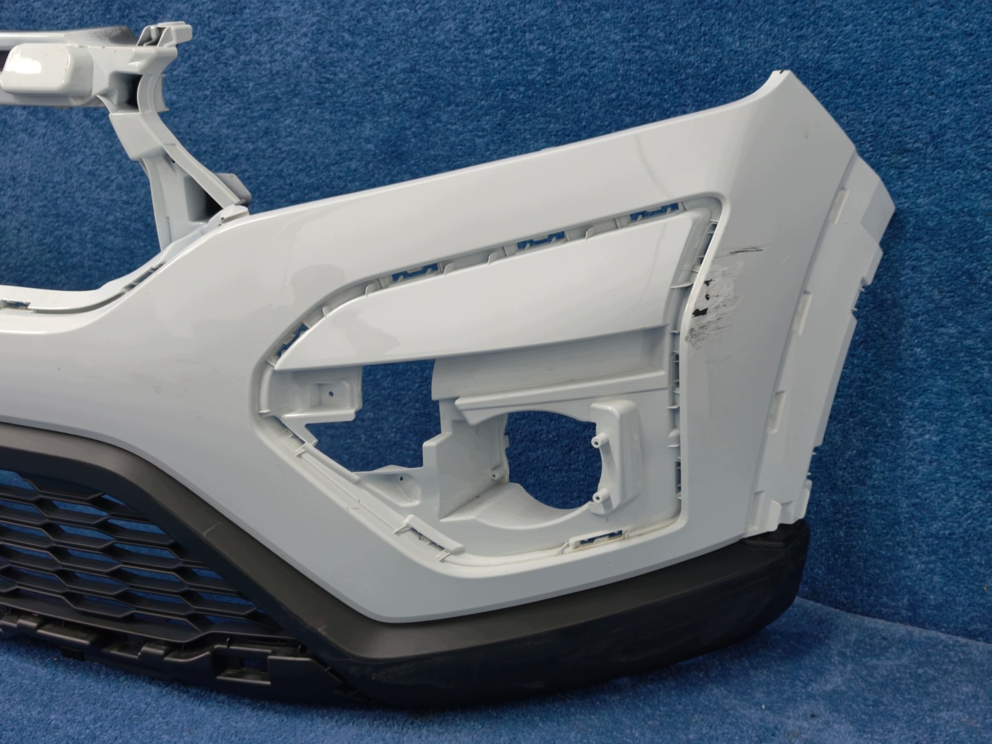 DACIA SANDERO III STEPWAY 2020- bumper front front BIALY OE 620225509R