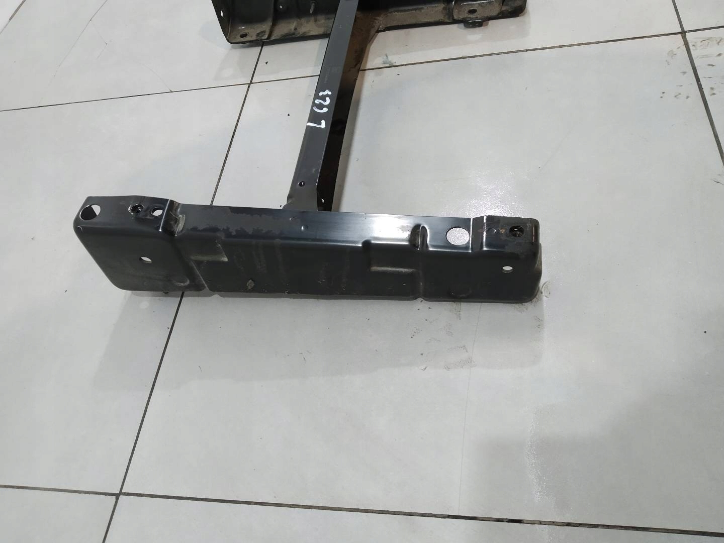cover support PDSTAWA seat left right front KPL VW Volkswagen Caddy III