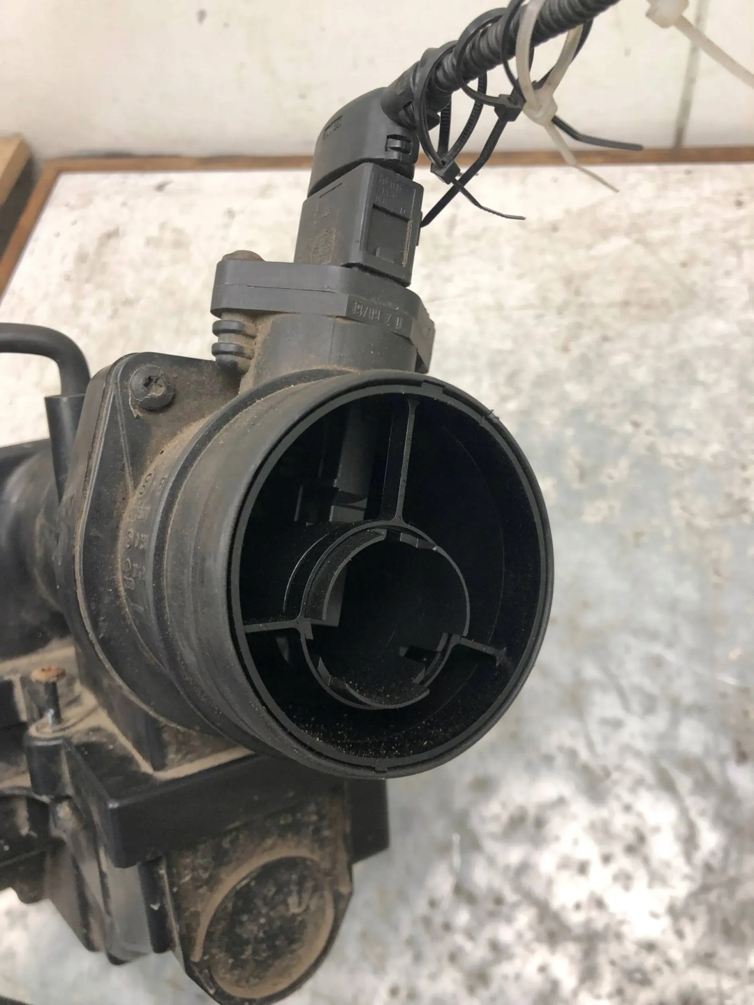 Gehäuse filter luft SKODA OCTAVIA II SCOUT 3C0129607AP