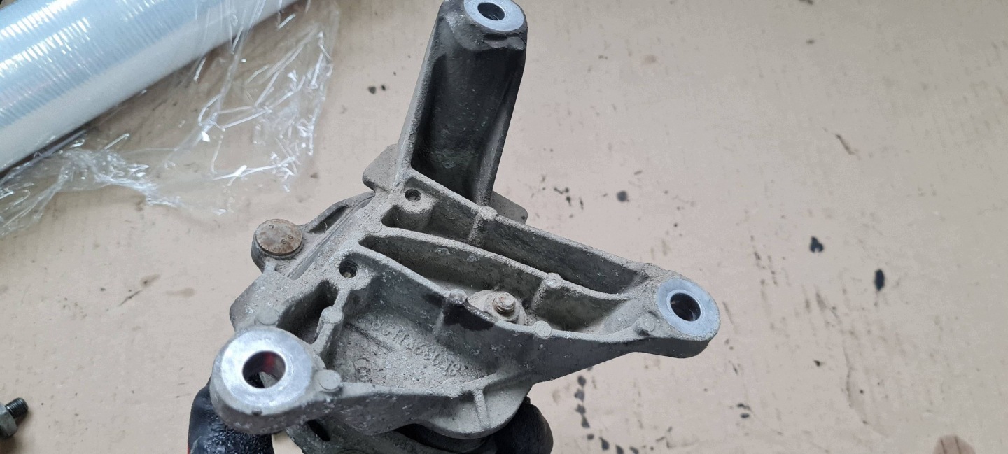 Q5 8R Support plaque Support Airbag 2.0 TDI 8K0399115R A4 B8 A5