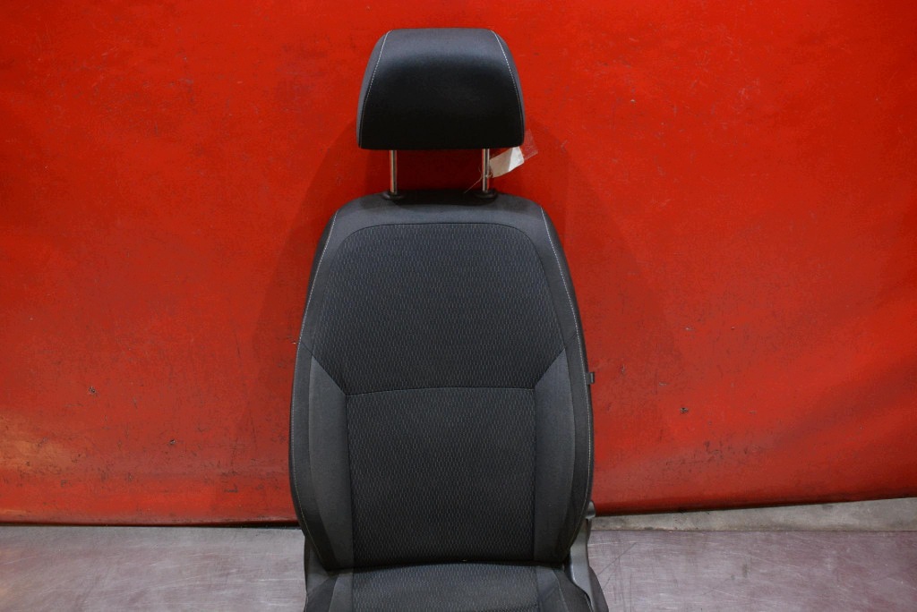 sitz links fahrer EU SKODA RAPID 12-17