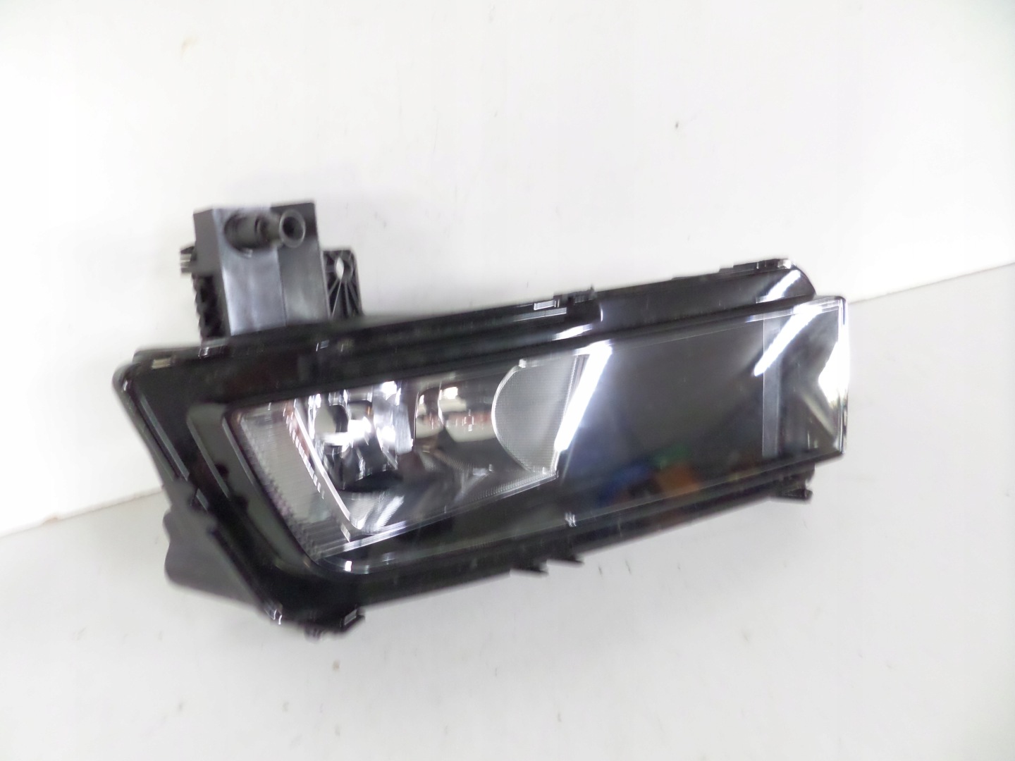 NEBELSCHEINWERFER LINKS VW TOURAN III 15