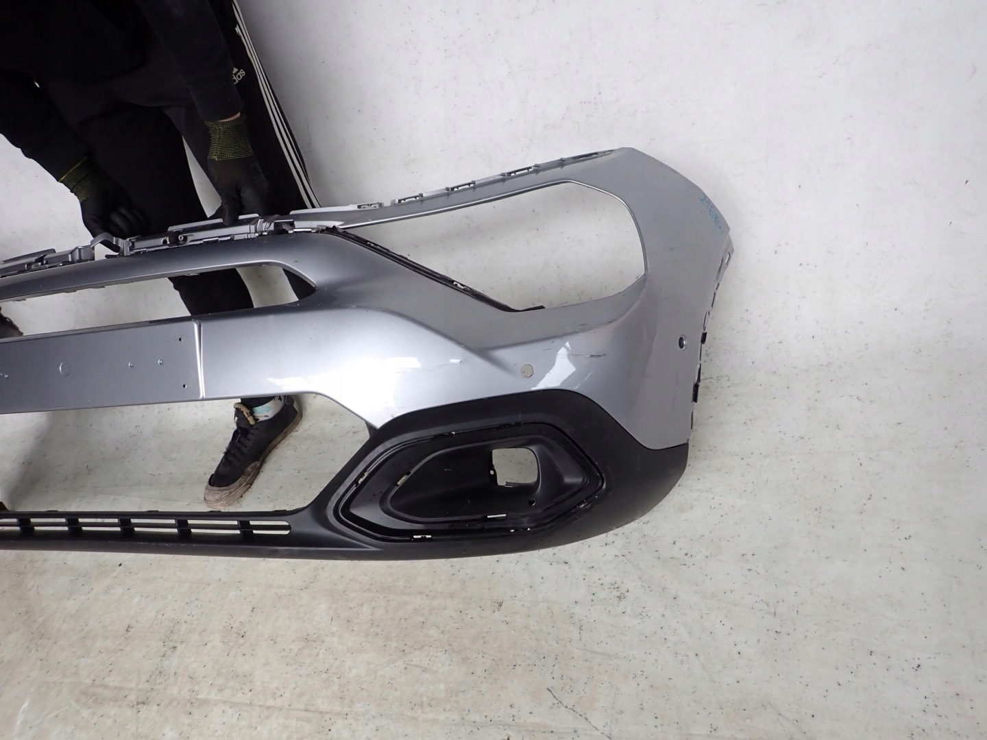 CITROEN C4 III 3 20-> bumper front front 6PDC