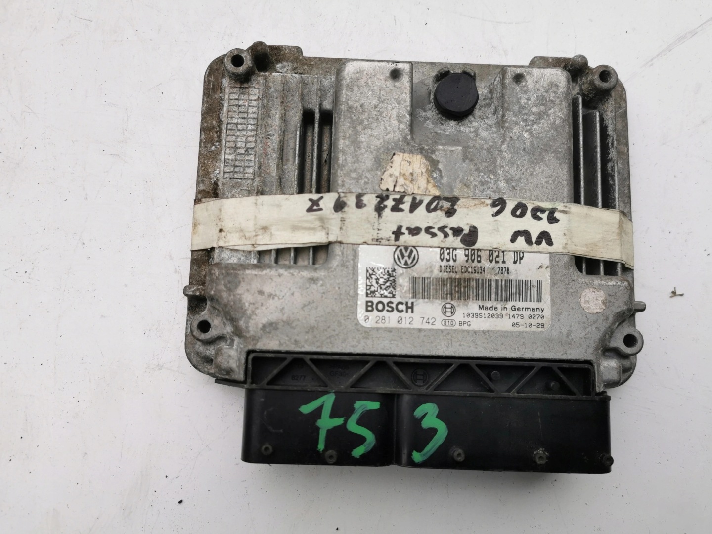 VW PASSAT 1.9TDI 0281012742 03G906021DP Computer E