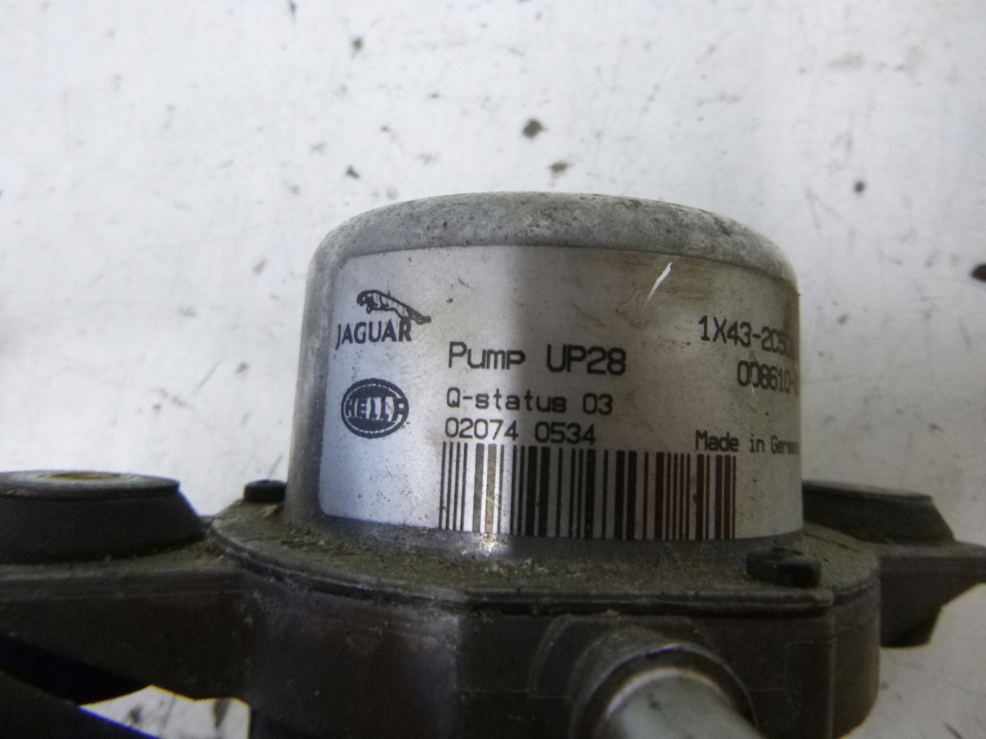 PUMPA CIRKULACIJE VODE ELEKTROVENTIL JAGUAR X TYPE 2.1
