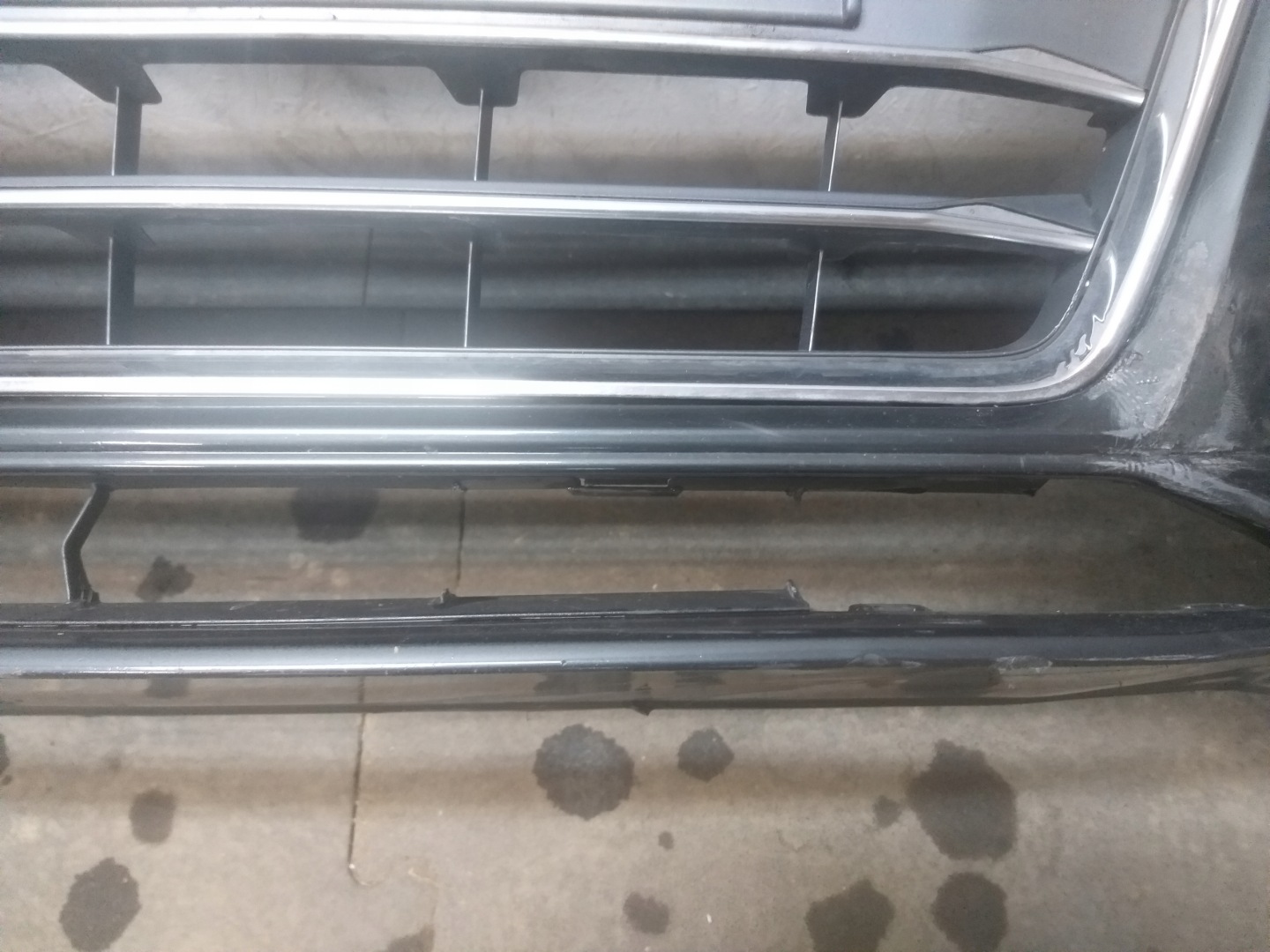 bumper front AUDI A4 B9 S LINE 16-19 8W0