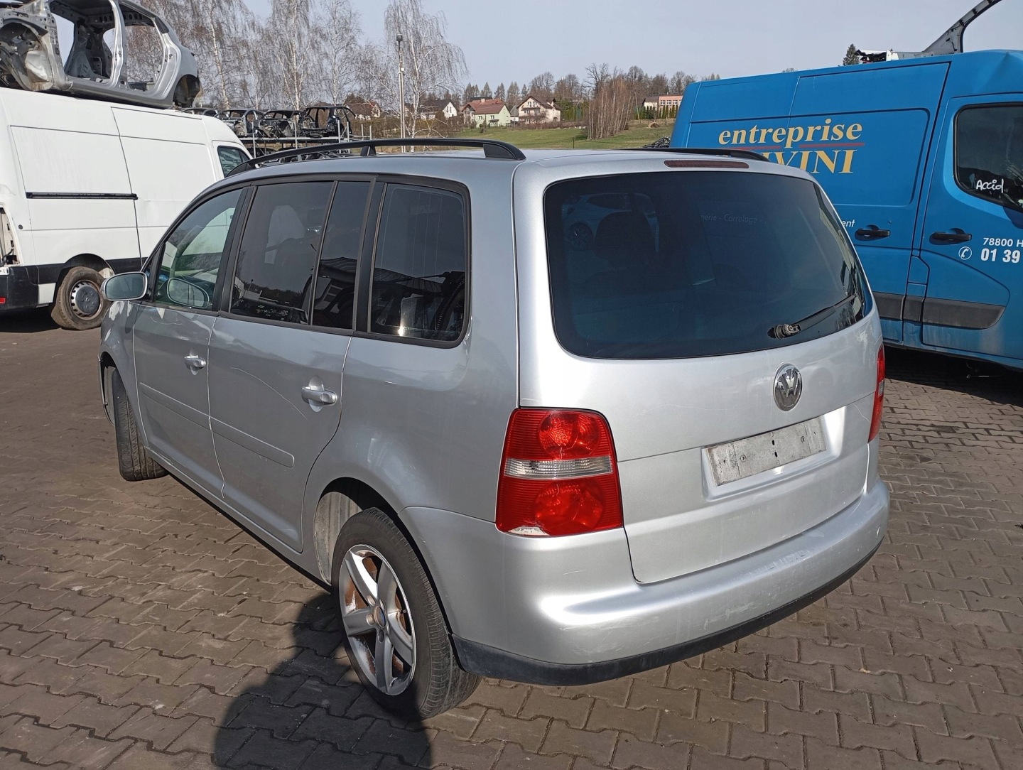 VW VOLKSWAGEN TOURAN 1 and 1T door front front right silver LA7W