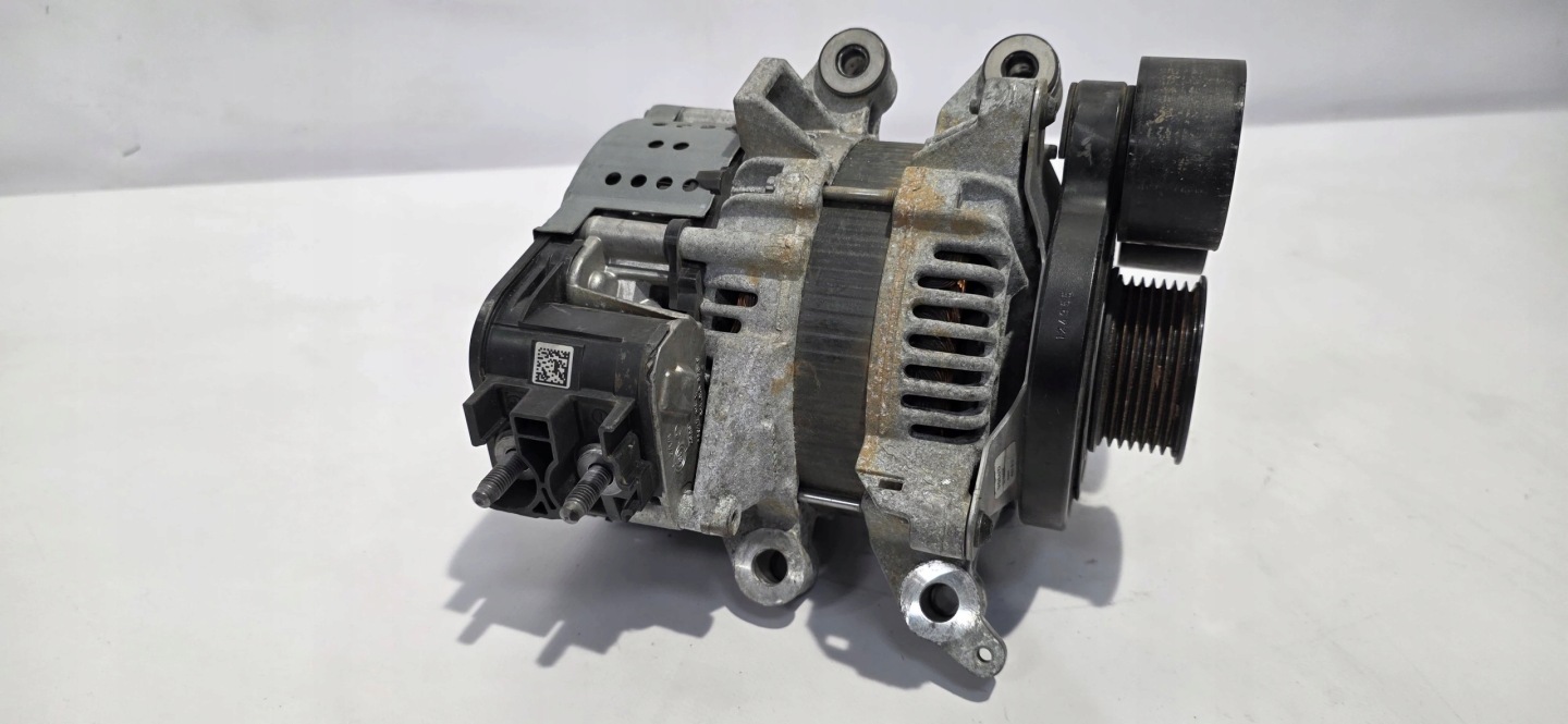 alternátor španovákem VOLVO XC60 II 17- originál 32139935