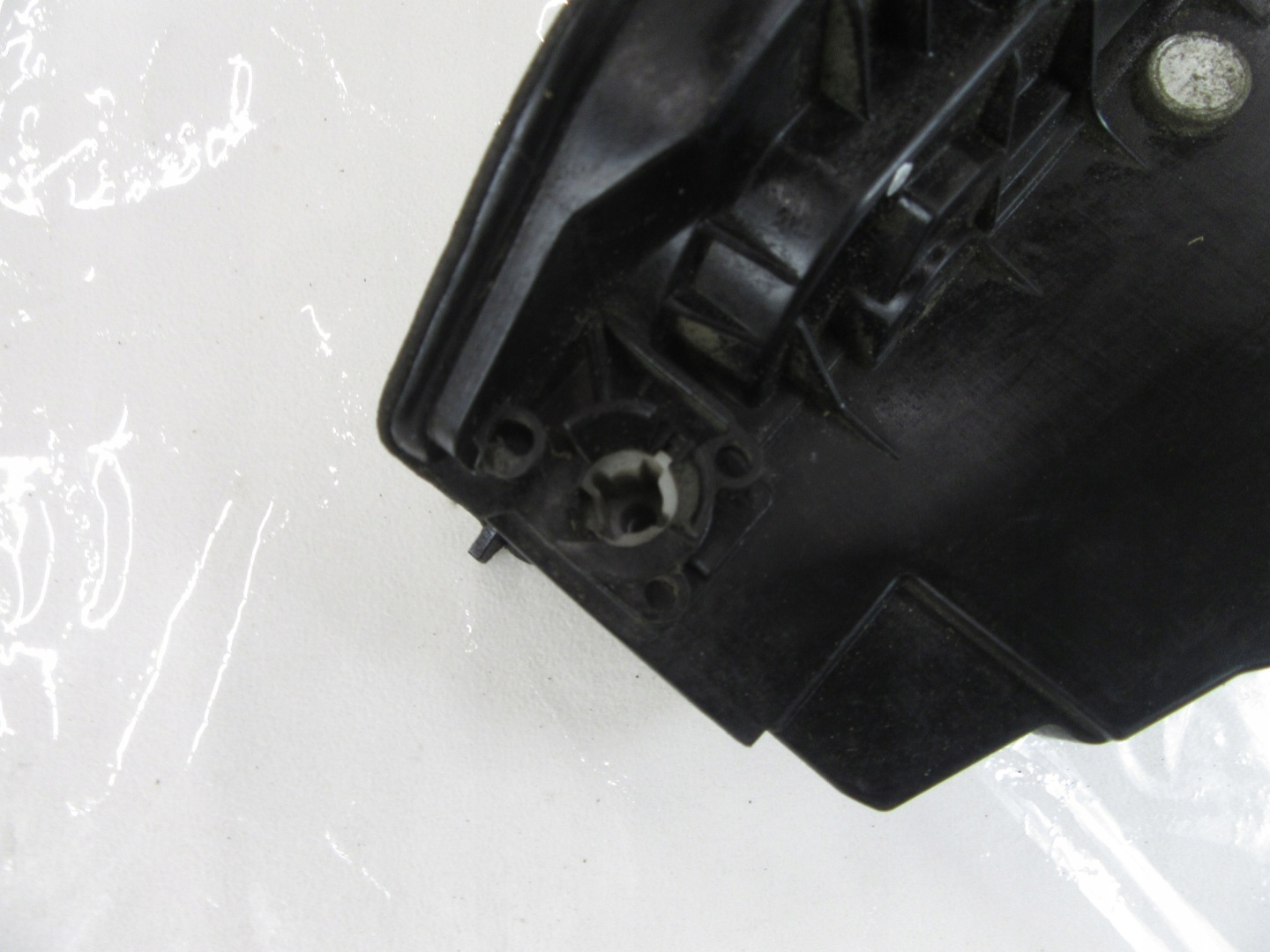 lock left front BMW e60 e61 e65 e70 e83 e84 e90 e91 F01 F10 F22 F25 EU