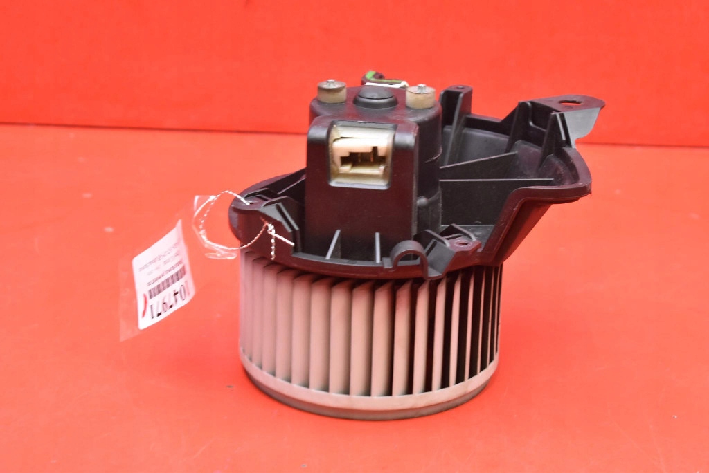 DMUCHAWA Lüfter des lüfters EU 13335075 OPEL CORSA E 14-20