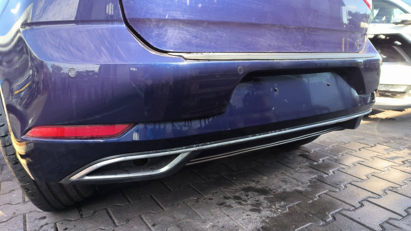 stoßstange heck PDC LC5B VOLKSWAGEN GOLF VII HB LIFT