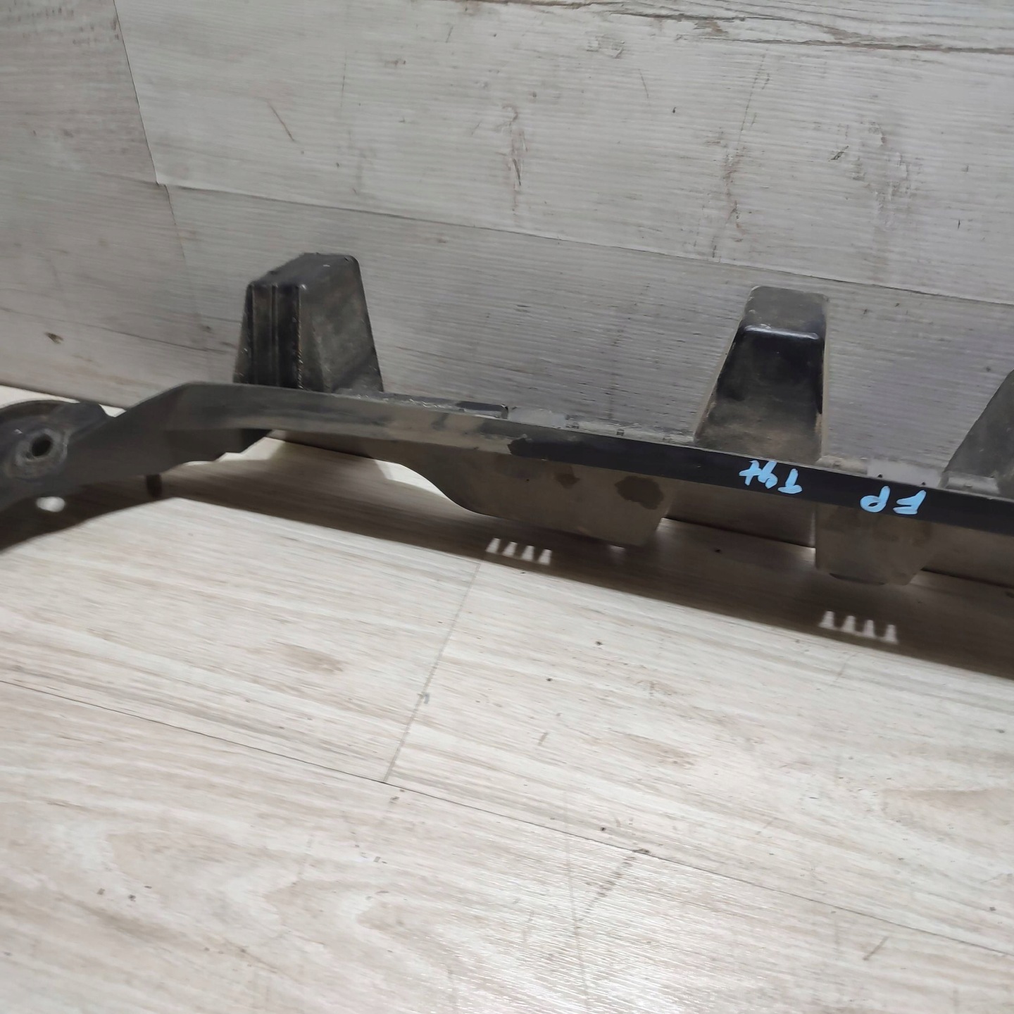 Support montage pare-chocs Arrière Arrière Jaguar F-Pace HK8317E855A