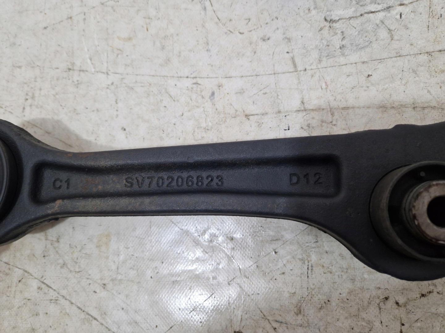 DODGE CHARGER 2019- arm lower front left right SV70206823